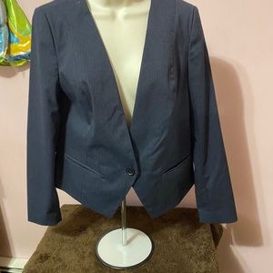 Worthington medium pin stripped blazer